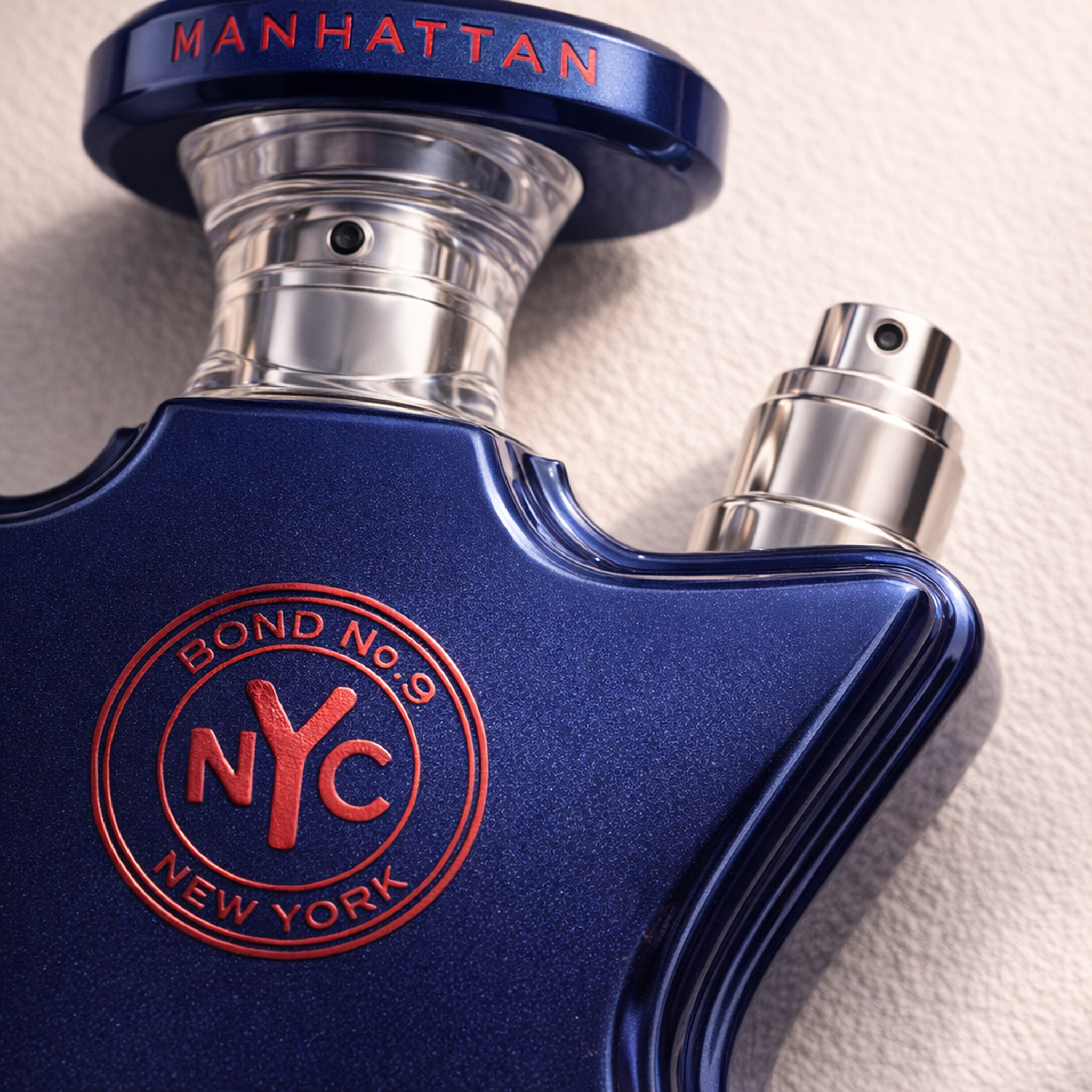 Bond No.9 New York Manhattan EDP fragrance details image