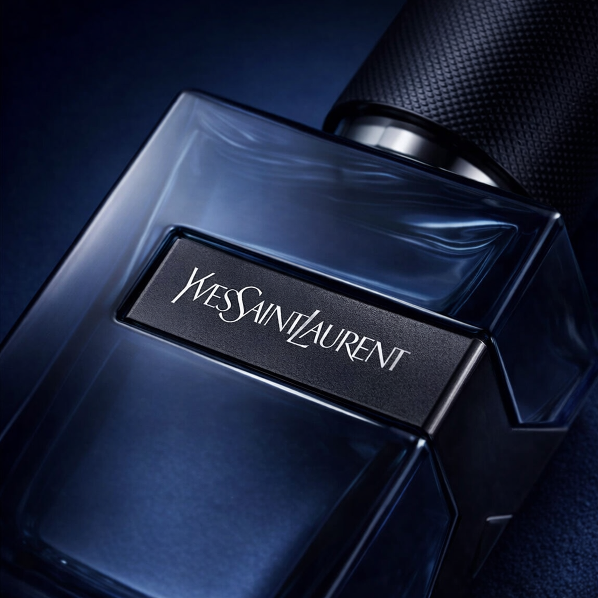 Yves Saint Laurent Y Elixir Parfum macro label detail gallery showcase