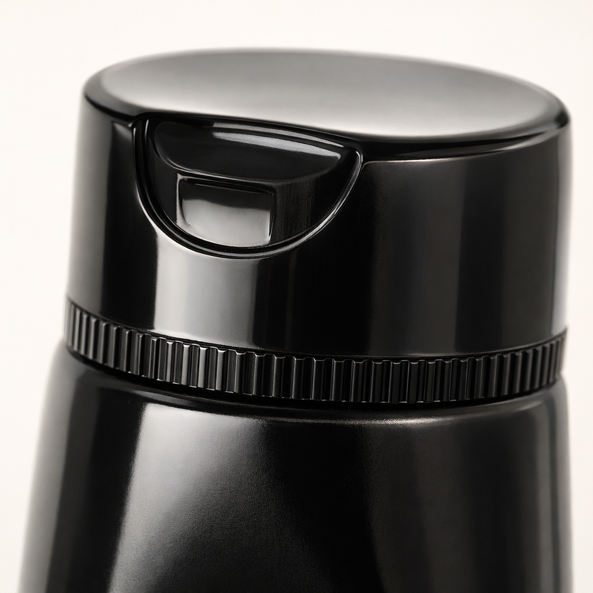 Guess Seductive Noir For Women Body Lotion cap macro detail gallery showcase