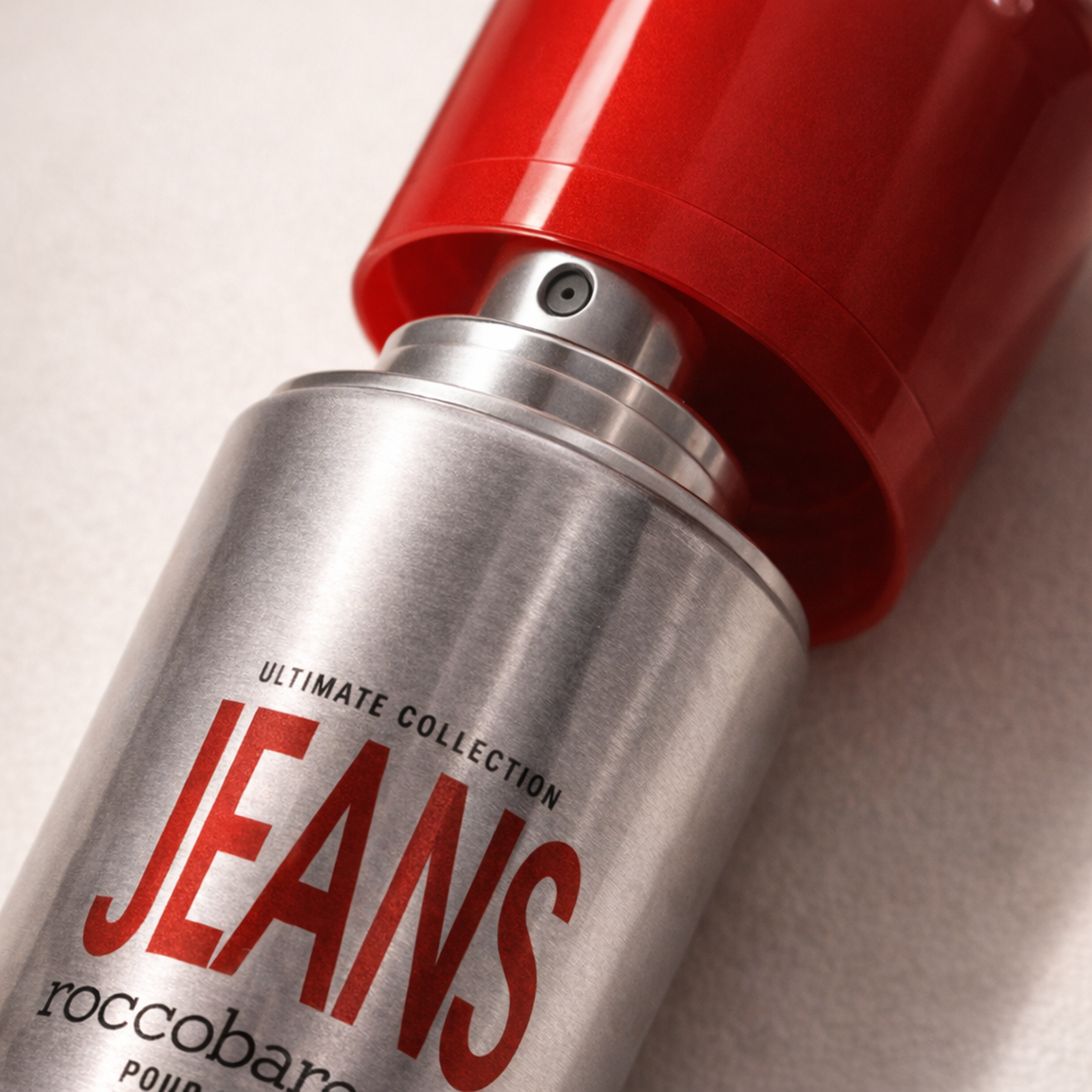 Roccobarocco Jeans Pour Femme Deodorant Spray fragrance details image