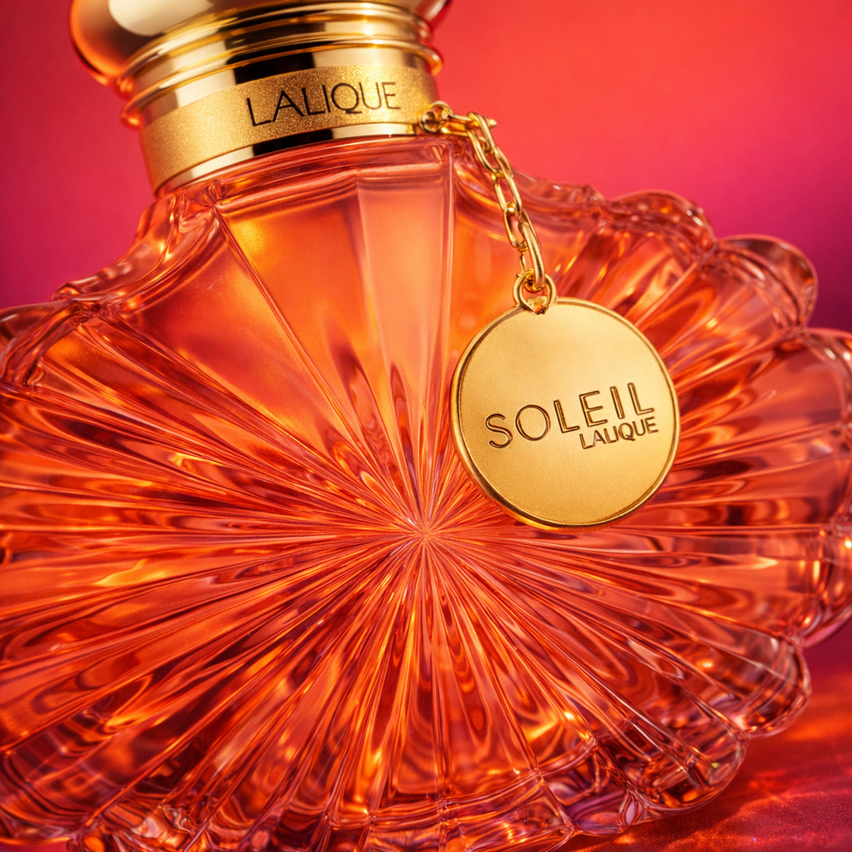 Lalique Soleil Lunar EDP For Women macro label detail gallery showcase