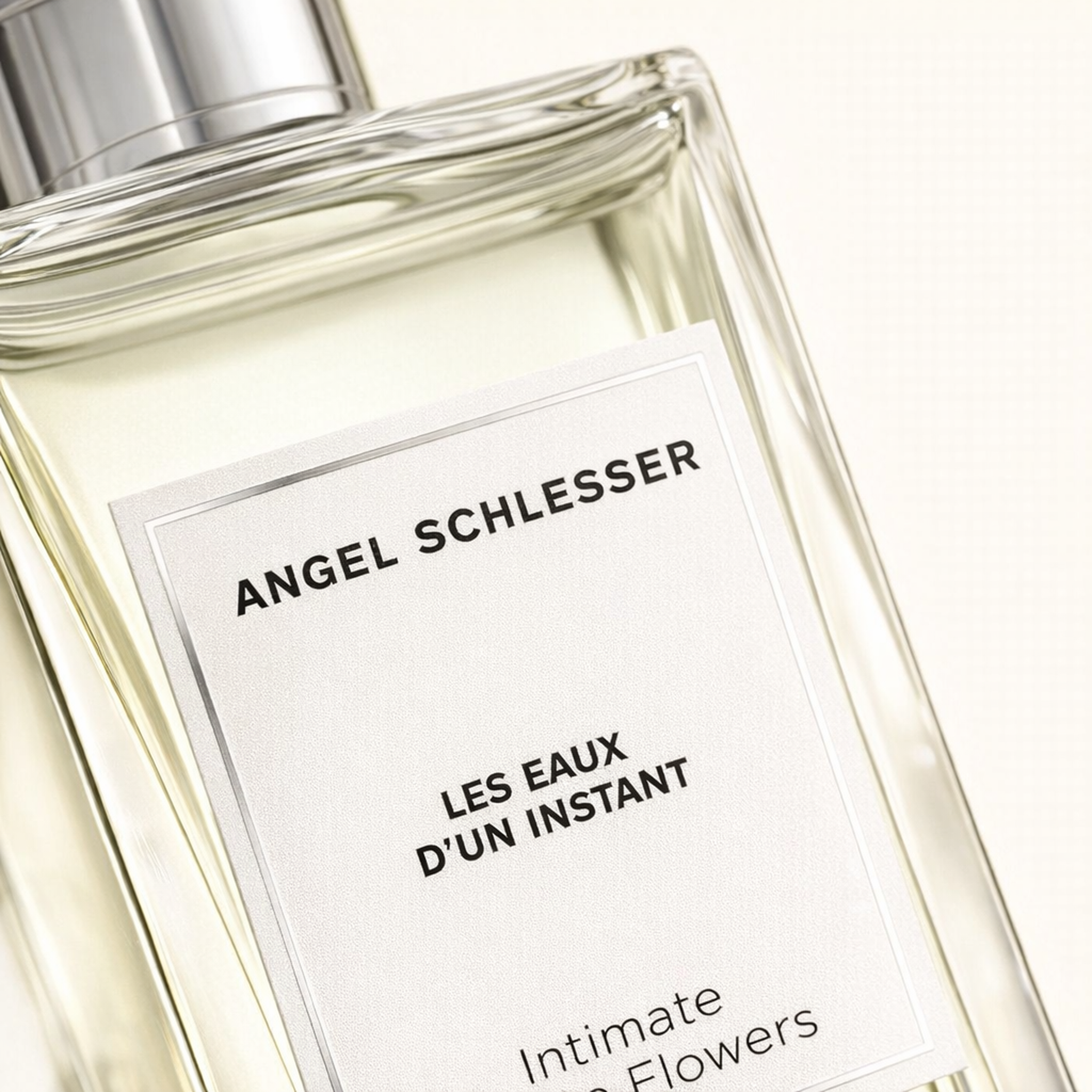 Angel Schlesser les Eaux D'un Instant Intimate White Flowers EDT macro label detail gallery showcase