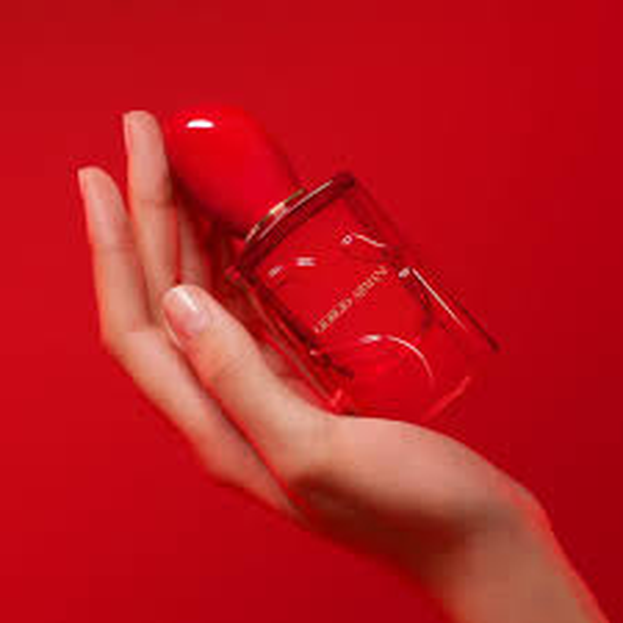 Giorgio Armani Si Passione Red Musk EDP For Women fragrance details image