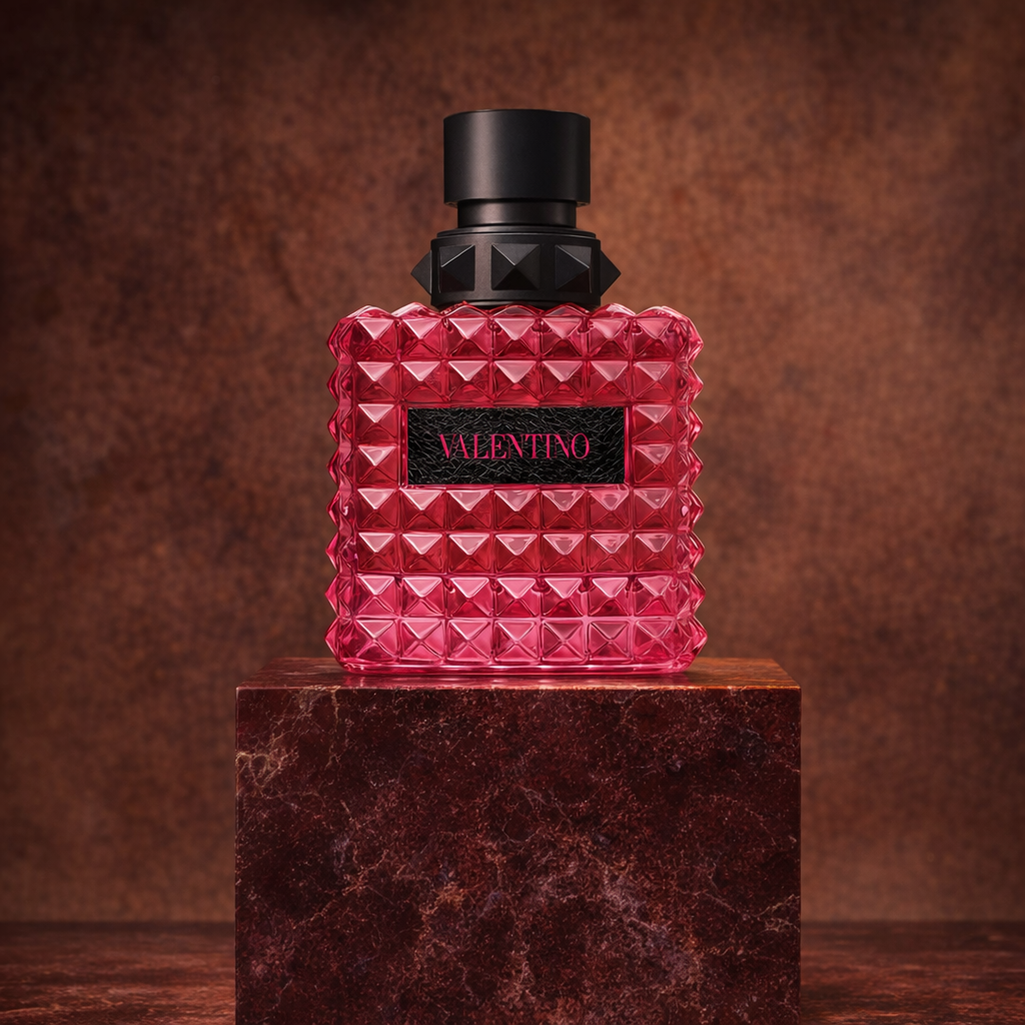 Valentino Donna Born in Roma Extradose Parfum upright pedestal gallery showcase