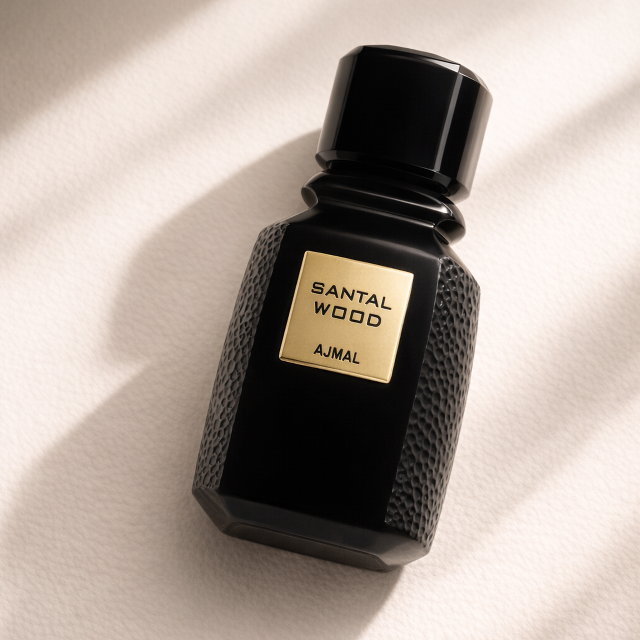 Ajmal Santal Wood EDP fragrance details image