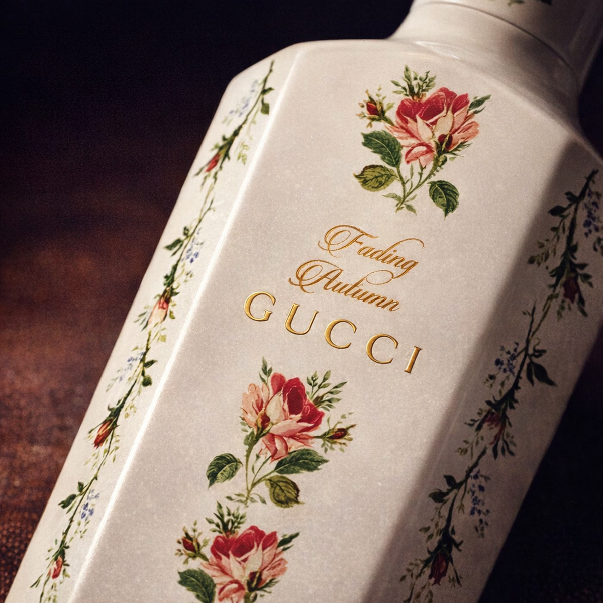Gucci Fading Autumn EDP macro label detail gallery showcase