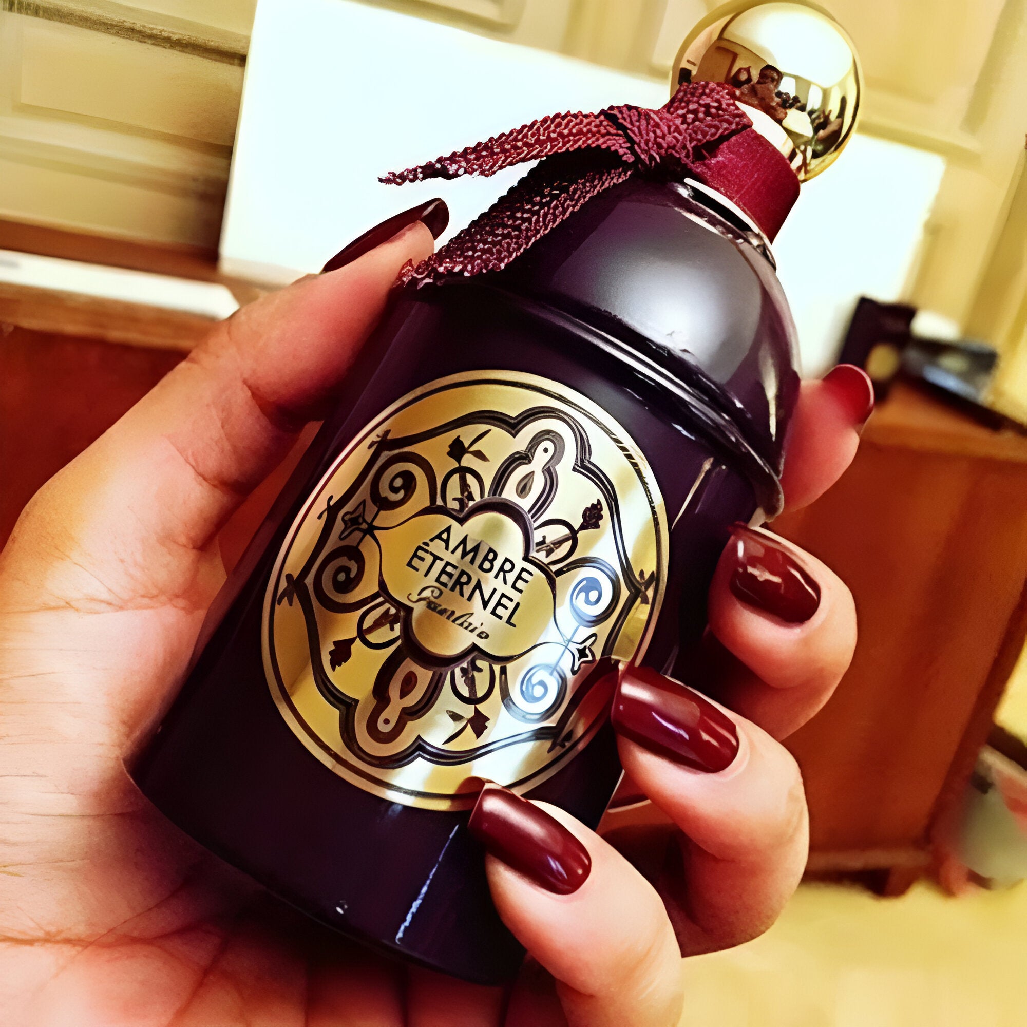 عطر جيرلان أمبر إيترنال